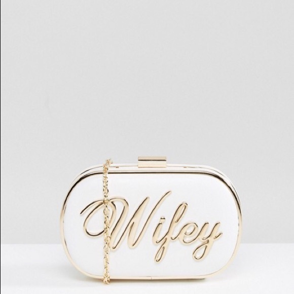 aldo wifey clutch